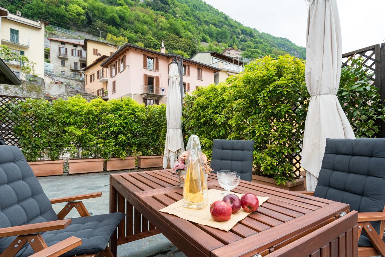 Una Terrazza Da Sogno By Rent All Como Apartamento Carate Urio Exterior foto