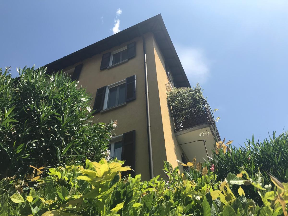 Una Terrazza Da Sogno By Rent All Como Apartamento Carate Urio Exterior foto